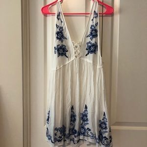 Free people dress medium white / blue floral